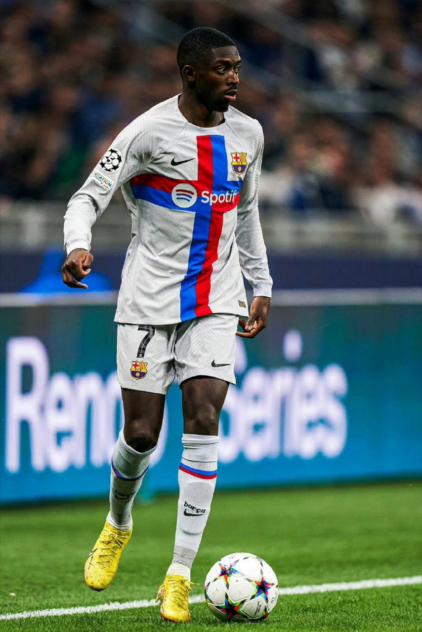 NBA：快船主场险胜鹈鹕