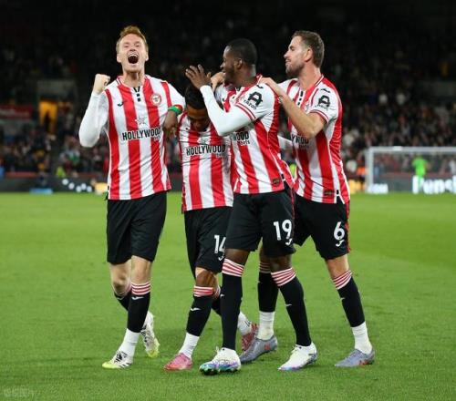 中国篮球笑话！CBA临开赛三天仍没转播商 难道只有现场观众看