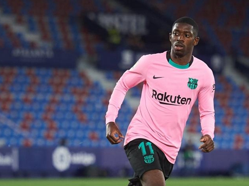 电讯报：纽卡可能无法在冬窗签下阿尔克马尔中场斯密特